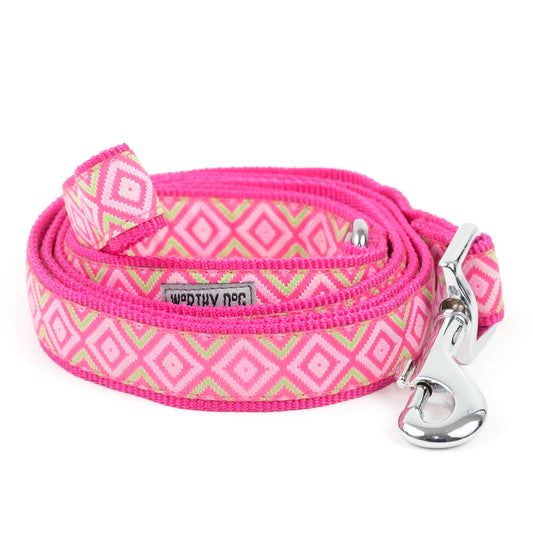 Graphic Diamond Lead