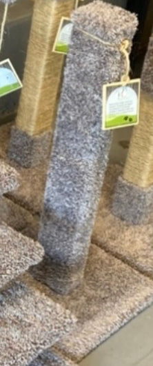 24" Single Post w Carpet