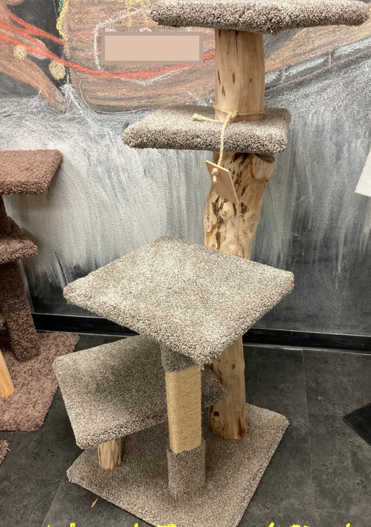 60" Natural Tree w Sisal