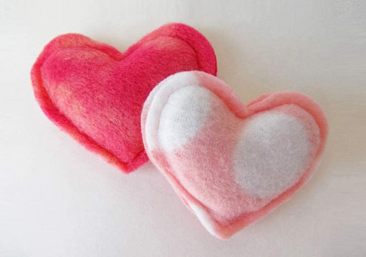 Hissy Hearts 2 pk