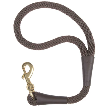 Mendota Pet Snap Traffic Leash handle in brown with brass snap hook
