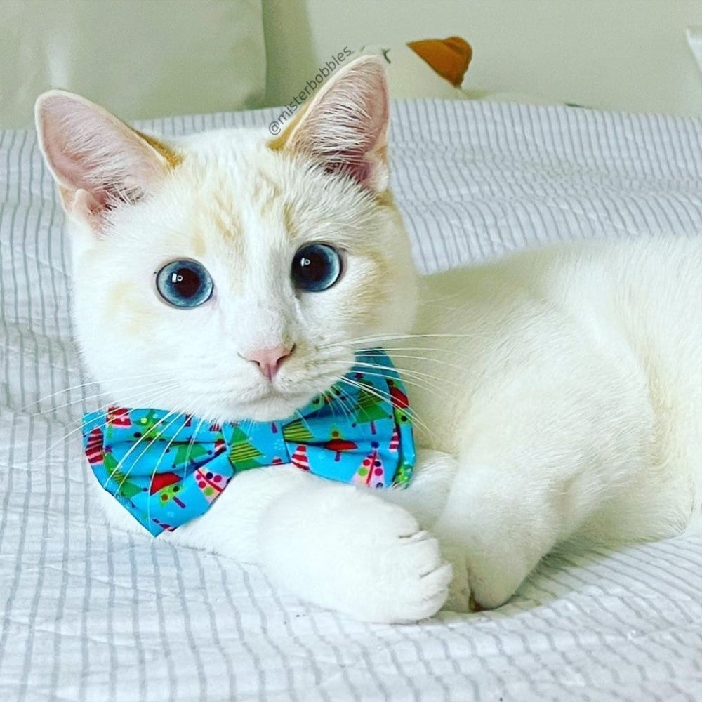Xmas Trees Bow Tie